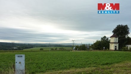 Prodej stavebního pozemku 1 504 m², Žernov