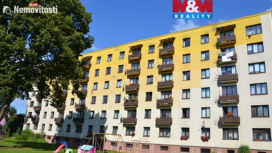 Prodej bytu 3+1 60 m², Náchod