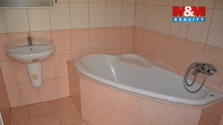 Prodej bytu 1+1 52 m², Červený Kostelec