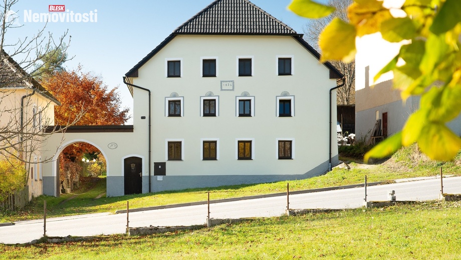 Prodej rodinného domu 180 m², Horní Planá - Pernek