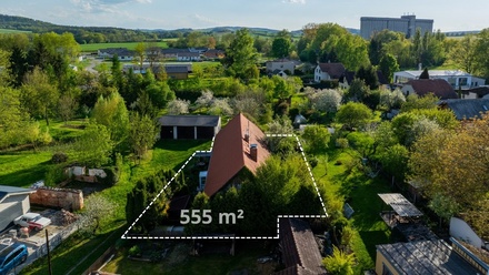 Prodej podílu 1/2 rodinného domu 111 m², Blovice - Hradiště
