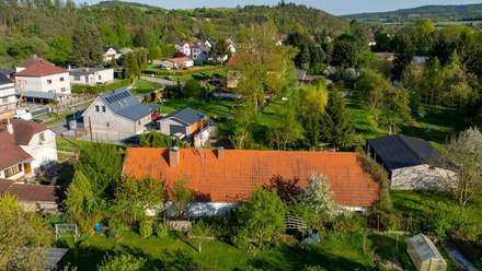 Prodej podílu 1/2 rodinného domu 111 m², Blovice - Hradiště