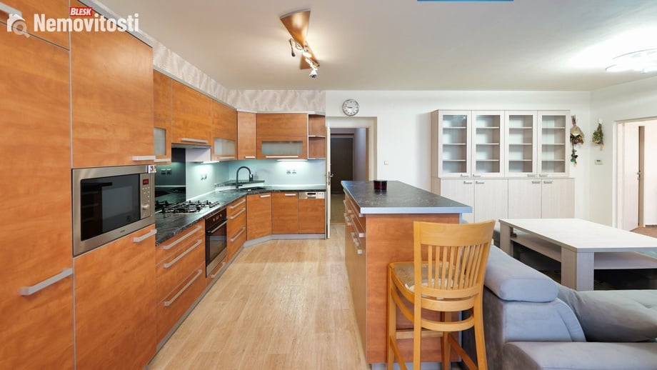 Prodej bytu 3+kk 88 m², Prostějov