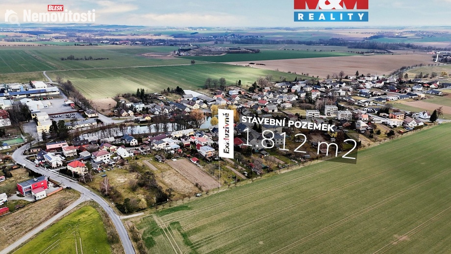 Prodej stavebního pozemku 1 812 m², Holasovice