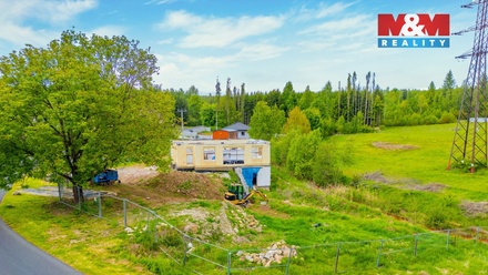 Prodej rodinného domu 300 m², Lomnice