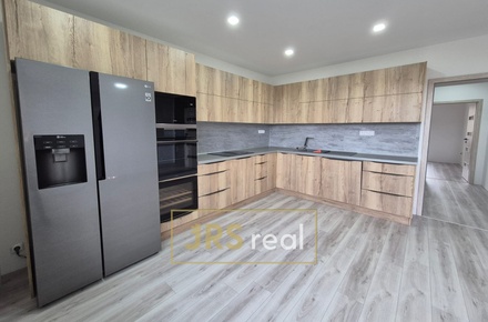 Pronájem bytu 3+kk 76 m², Holešov