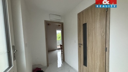 Pronájem rodinného domu 68 m², Kolinec