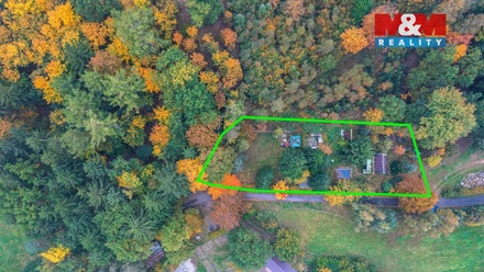 Prodej stavebního pozemku 1 552 m², Lipová