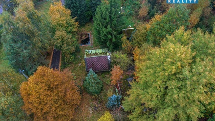 Prodej stavebního pozemku 1 552 m², Lipová