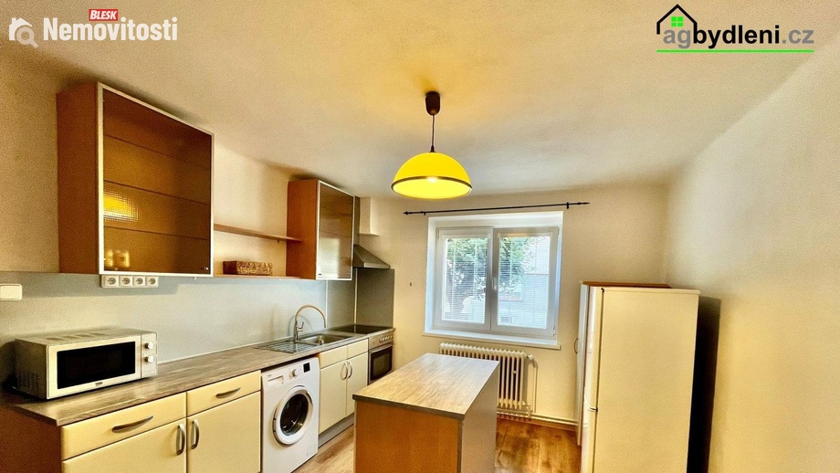 Pronájem bytu 2+1 50 m², Východní Předměstí