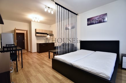 Pronájem bytu 1+kk 33 m², Praha - Letňany