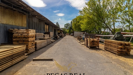 Prodej výrobního prostoru 6 455 m², Blažovice