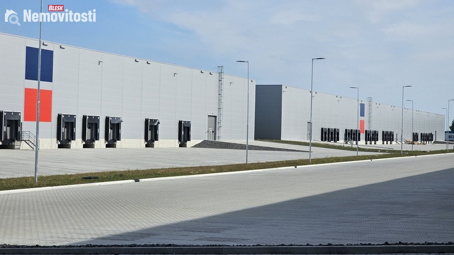 Pronájem výrobního prostoru 10 217 m², Mošnov