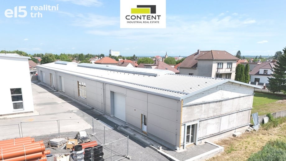 Pronájem výrobního prostoru 867 m², Městec Králové