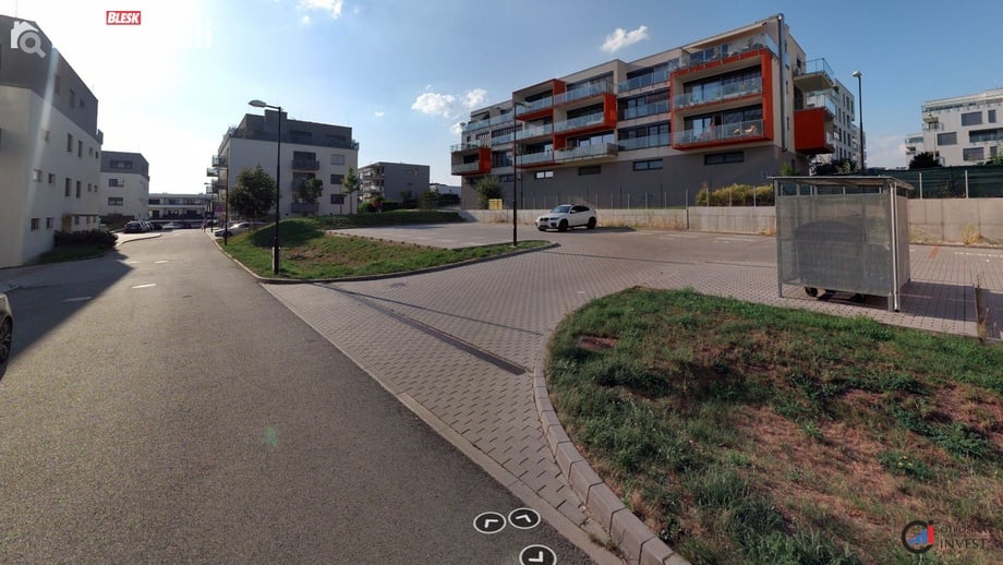 Pronájem garážového stání 12 m², Brno