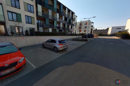 Pronájem garážového stání 12 m², Kladno