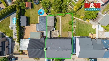 Prodej rodinného domu 200 m², Louny