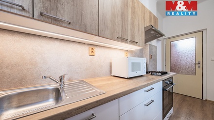 Prodej rodinného domu 200 m², Louny