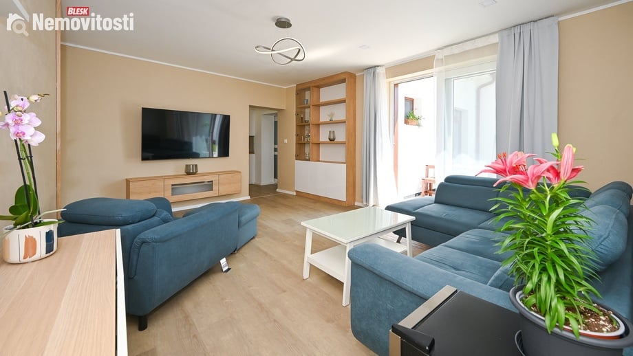 Prodej rodinného domu 235 m², Kašnice