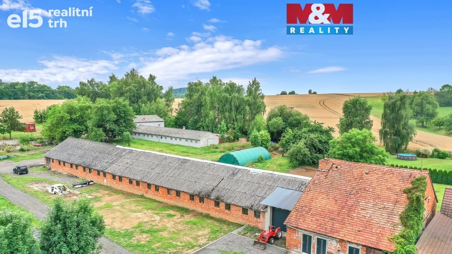 Pronájem skladu 780 m², Dílce