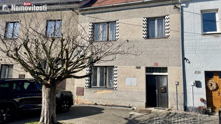 Pronájem rodinného domu 167 m², Stráž