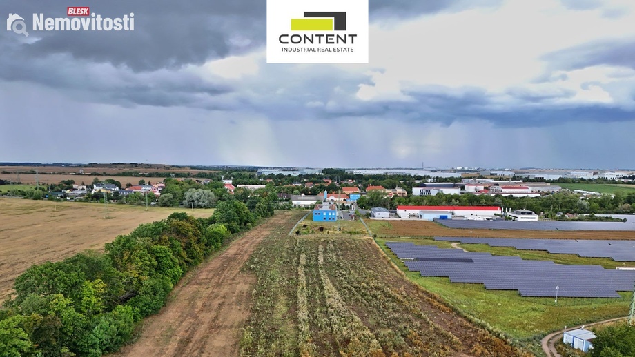 Prodej komerčního pozemku 10 158 m², Chrášťany