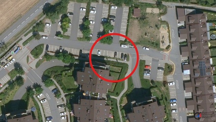 Pronájem garážového stání 12 m², Moravany