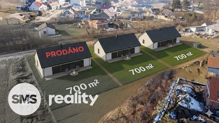 Prodej stavebního pozemku 700 m², Kubšice