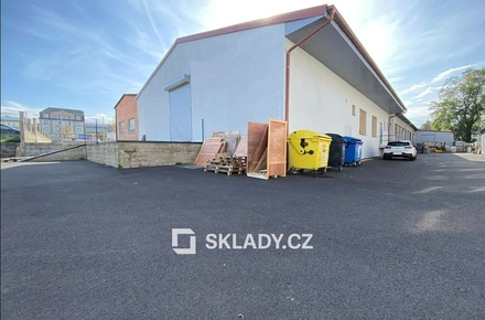 Pronájem skladu 400 m², Cheb
