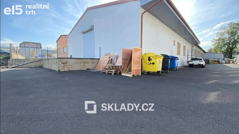 Pronájem skladu 400 m², Cheb