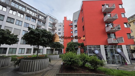 Prodej garážového stání 27 m², Praha - Nusle