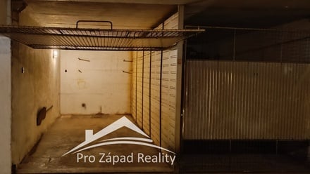 Prodej garáže 12 m², Plzeň - Doubravka