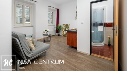 Pronájem bytu 1+kk 25 m², Turnov