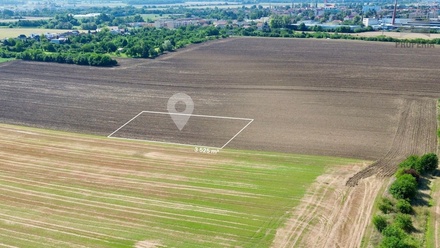Prodej stavebního pozemku 3 525 m², Brno - Přízřenice