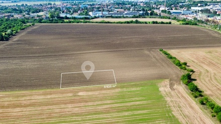 Prodej stavebního pozemku 3 525 m², Brno - Přízřenice