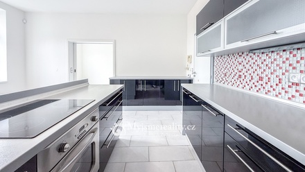 Prodej bytu 4+kk 95 m², Znojmo