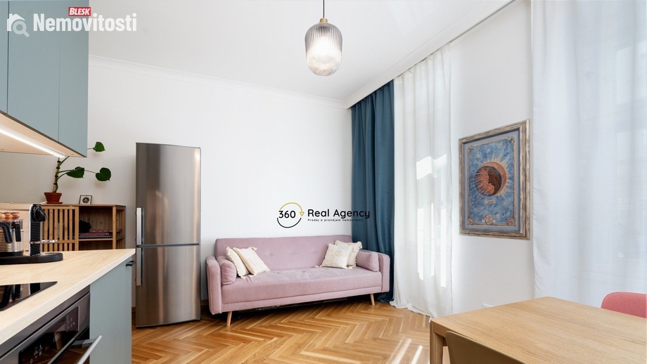 Prodej bytu 2+kk 43 m², Praha - Vršovice
