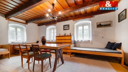 Prodej rodinného domu 133 m², Janůvky