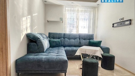 Prodej bytu 3+kk 48 m², Šestajovice