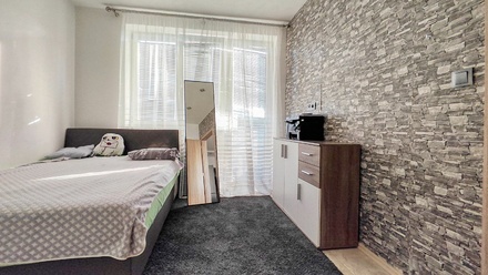 Prodej bytu 3+kk 48 m², Šestajovice