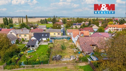 Prodej stavebního pozemku 707 m², Stratov