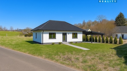 Prodej stavebního pozemku 1 105 m², Třebařov