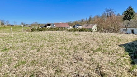 Prodej stavebního pozemku 1 105 m², Třebařov