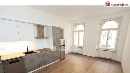 Pronájem bytu 2+kk 60 m², Praha 2