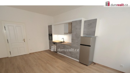 Pronájem bytu 2+kk 60 m², Praha 2