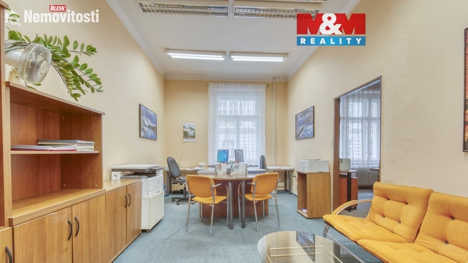 Pronájem kanceláře 68 m², Plzeň 3