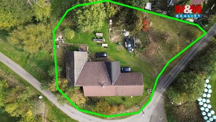 Prodej rodinného domu 265 m², Slapsko