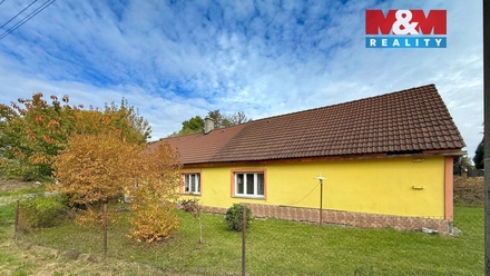 Prodej rodinného domu 265 m², Slapsko