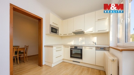 Prodej rodinného domu 310 m², Velký Týnec