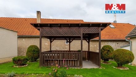 Prodej rodinného domu 256 m², Cehnice